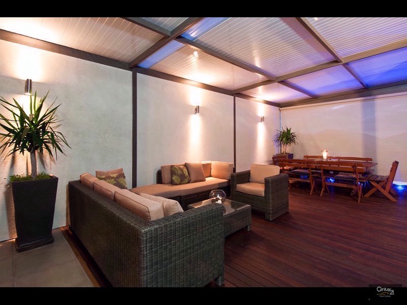 4 Glenvale Avenue, Marino SA 5049