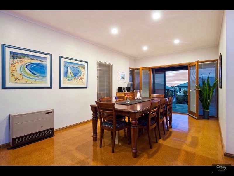 4 Glenvale Avenue, Marino SA 5049