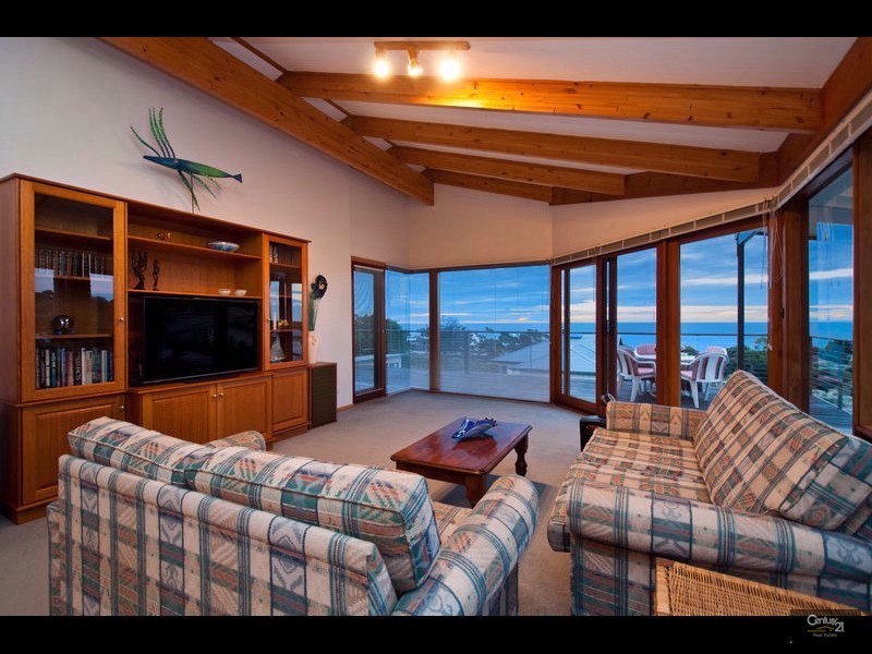 4 Glenvale Avenue, Marino SA 5049