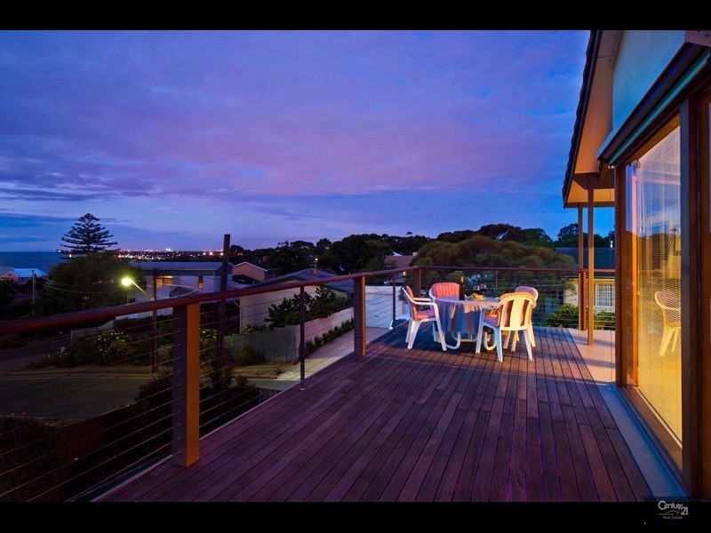 4 Glenvale Avenue, Marino SA 5049