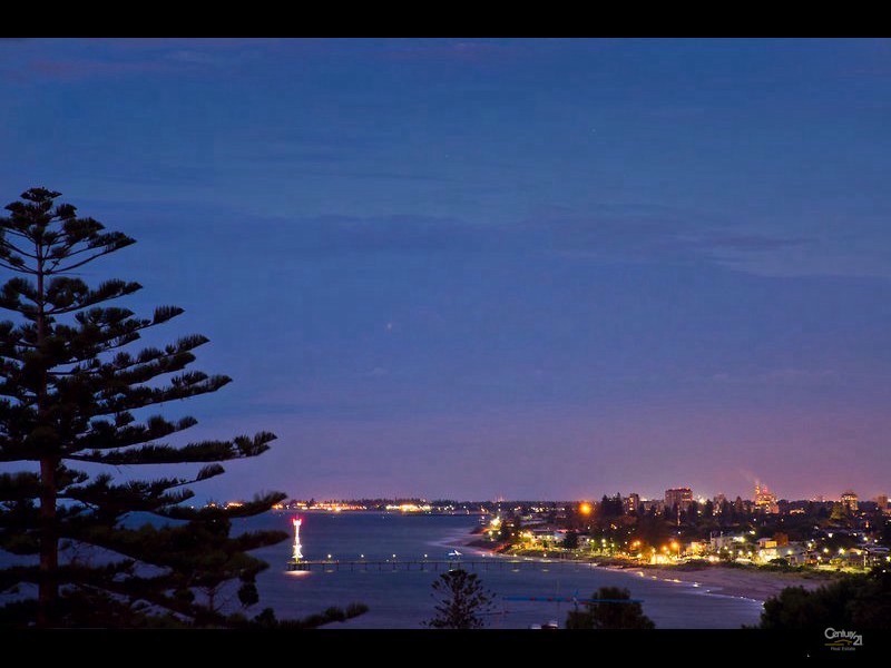 4 Glenvale Avenue, Marino SA 5049