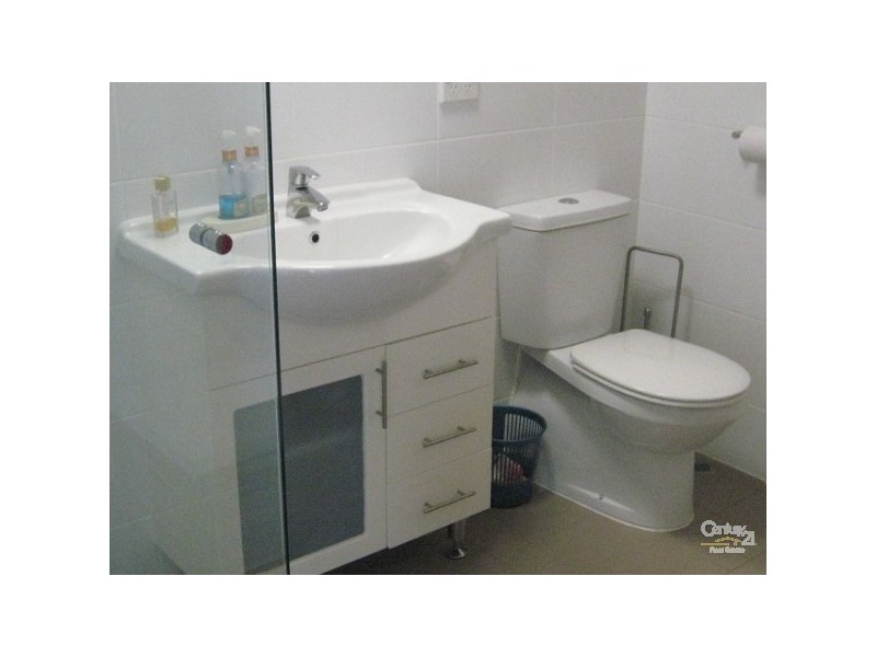 9 / 18 BROADWAY, Glenelg South SA 5045