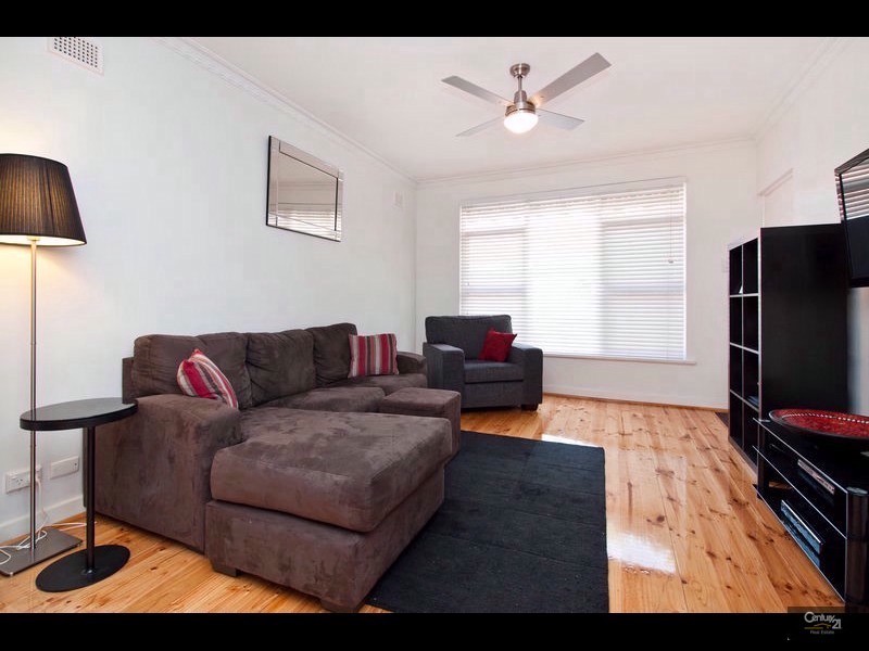 8/9 Broadway, Glenelg South SA 5045