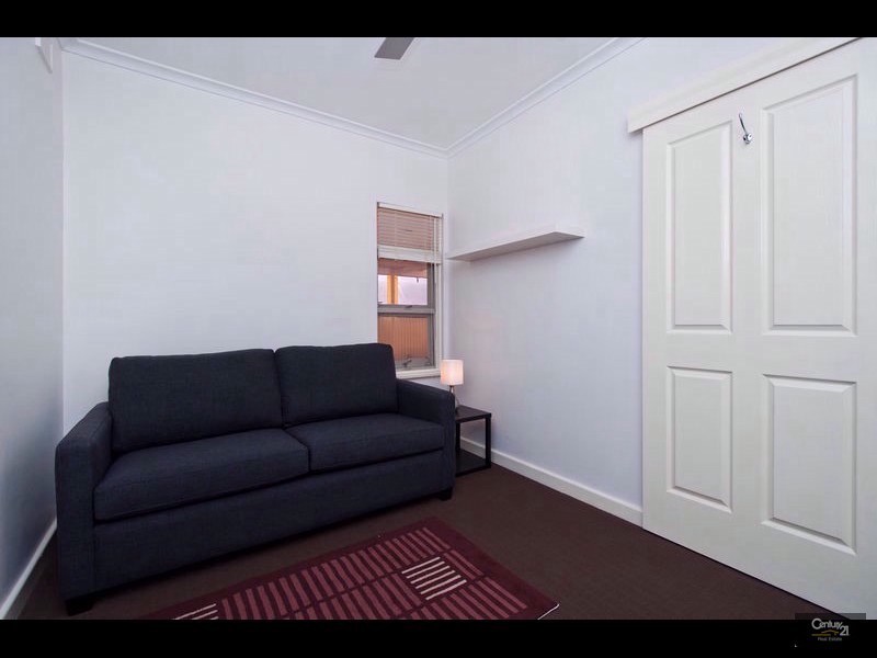 8/9 Broadway, Glenelg South SA 5045