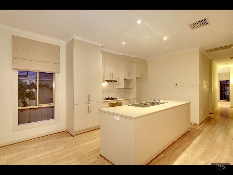 16 Harrow Street, Dover Gardens SA 5048