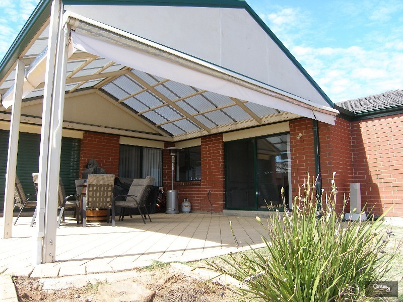 5 Middle Gully Avenue, Sheidow Park SA 5158