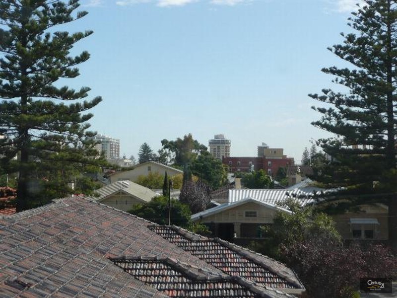 20/1 Ramsgate Street, Glenelg South SA 5045