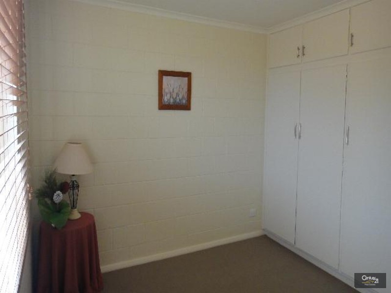 11/21 Laught Avenue, Black Forest SA 5035