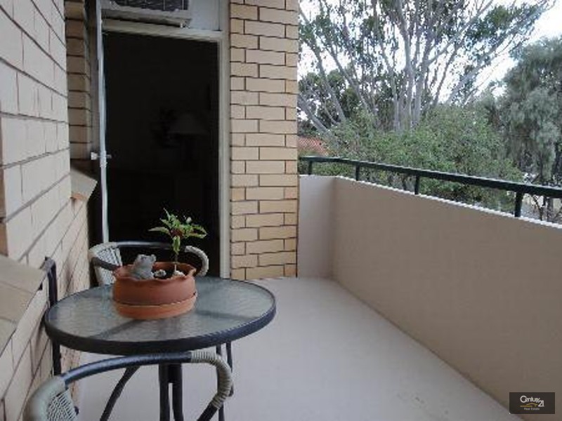 11/21 Laught Avenue, Black Forest SA 5035