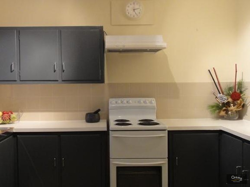 11/21 Laught Avenue, Black Forest SA 5035