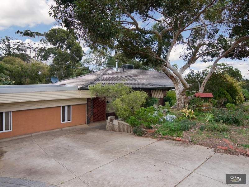 26 james rd, Happy Valley SA 5159