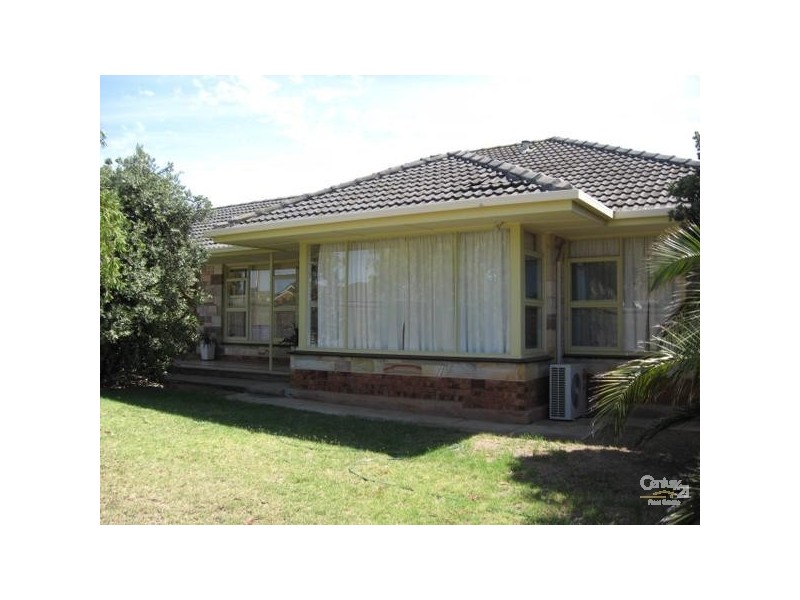 8 HAMILTON STREET, Glenelg North SA 5045