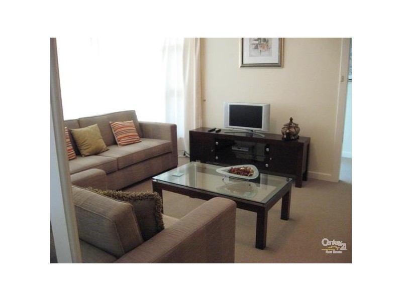 8 HAMILTON STREET, Glenelg North SA 5045