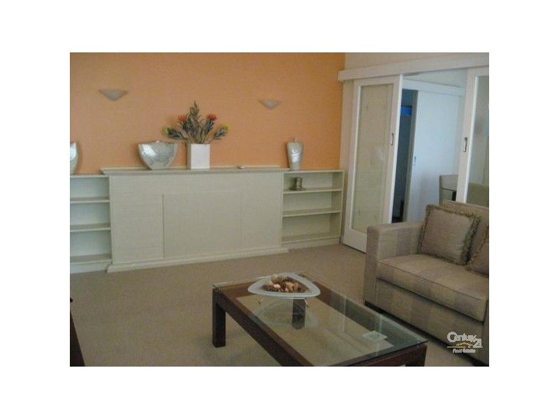 8 HAMILTON STREET, Glenelg North SA 5045