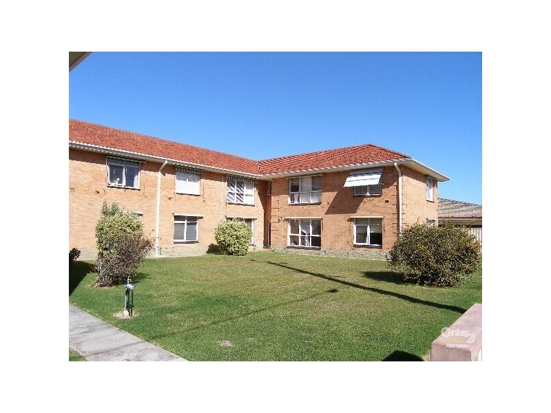10 / 6 BYRON STREET, Glenelg SA 5045