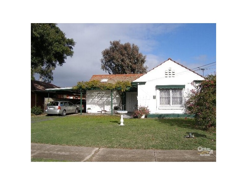 7 ILUKA STREET, Glenelg North SA 5045