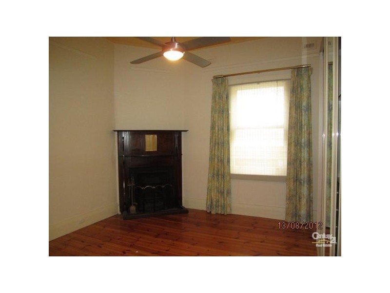 3 PENZANCE STREET, Glenelg SA 5045