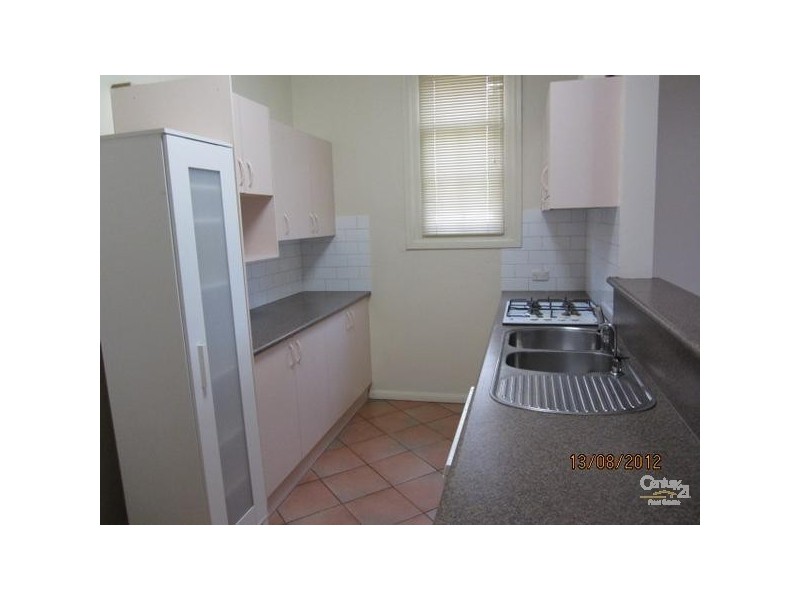 3 PENZANCE STREET, Glenelg SA 5045