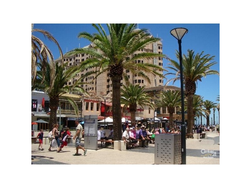 3 PENZANCE STREET, Glenelg SA 5045