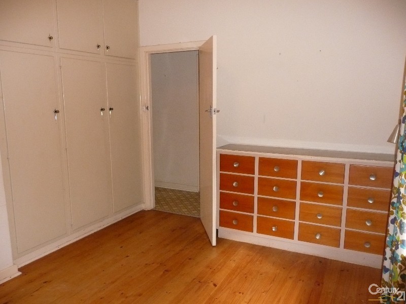 33 Astrid Avenue, Warradale SA 5046