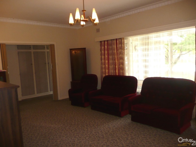 33 Astrid Avenue, Warradale SA 5046