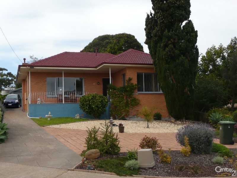 92 Newland Avenue, Marino SA 5049