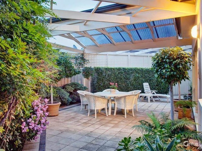 26 Maturin Road, Glenelg SA 5045