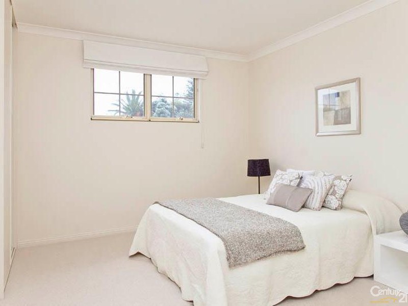 26 Maturin Road, Glenelg SA 5045