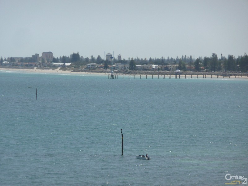 19 Shaftesbury Terrace, Marino SA 5049