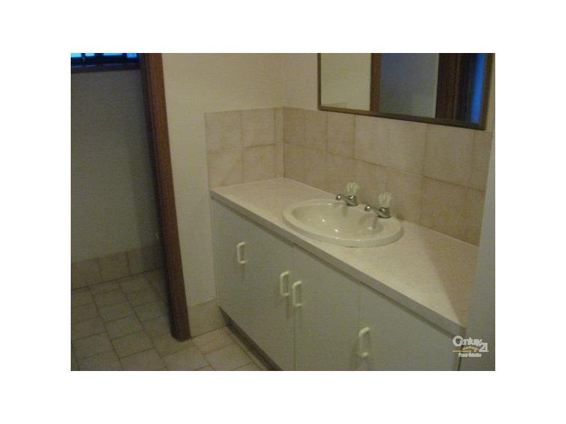 3 MOORA STREET, Hallett Cove SA 5158