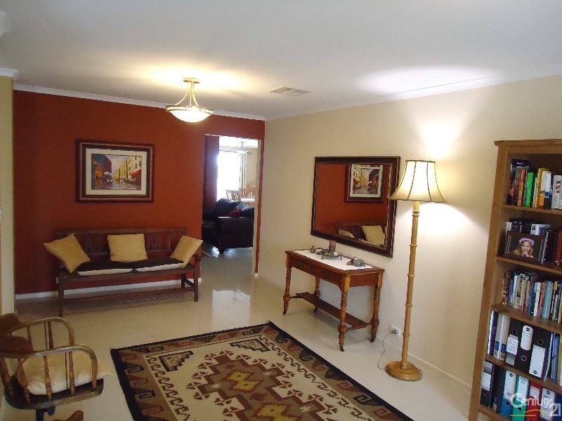 16 Curlew Street, Sheidow Park SA 5158