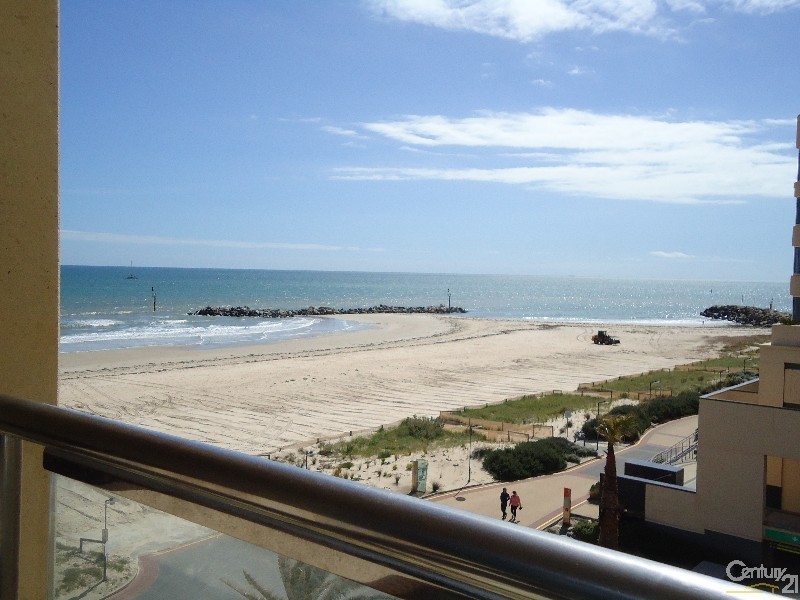 323/16 Holdfast Promenade, Glenelg SA 5045