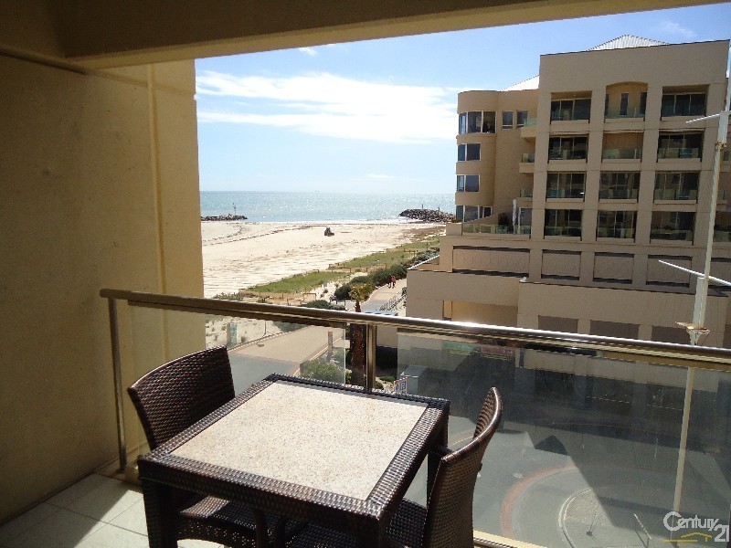 323/16 Holdfast Promenade, Glenelg SA 5045