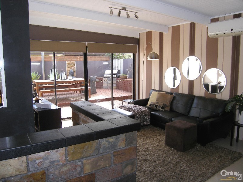 4 Greenfield Road, Seaview Downs SA 5049