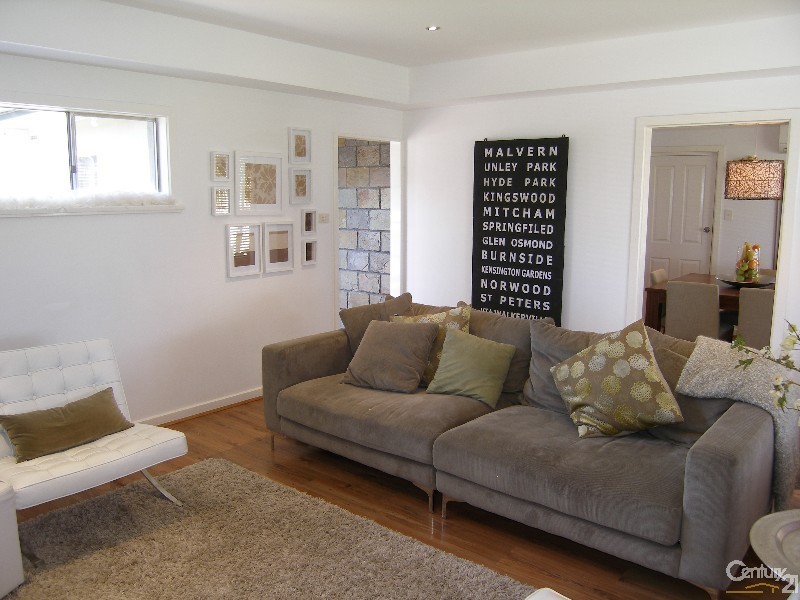 4 Greenfield Road, Seaview Downs SA 5049