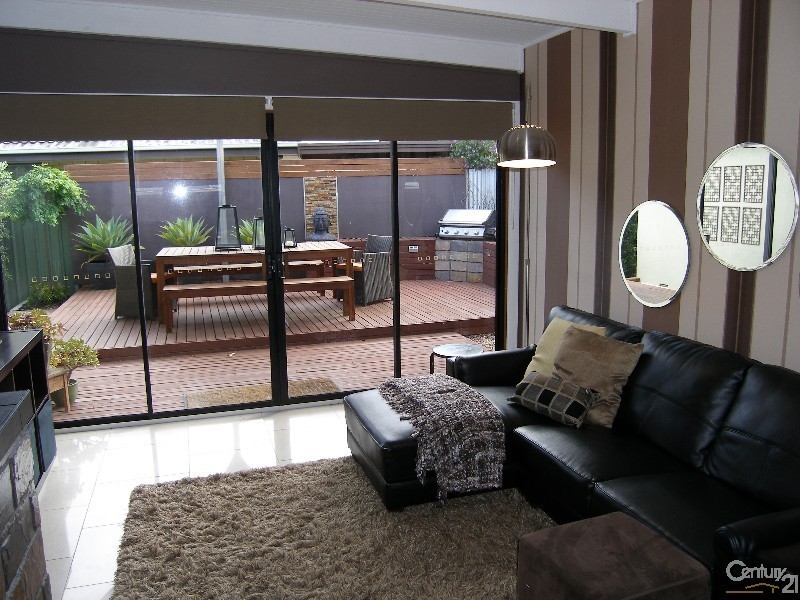 4 Greenfield Road, Seaview Downs SA 5049