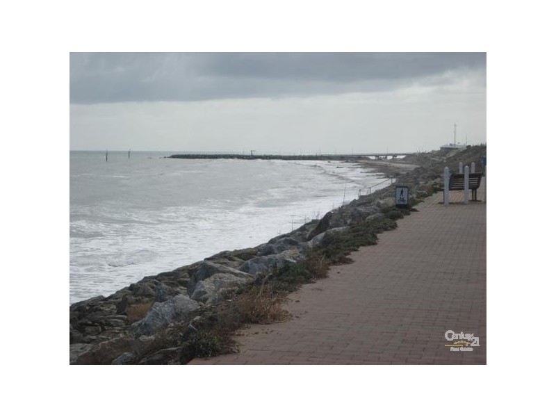 1 / 35 NORTH ESPLANADE, Glenelg North SA 5045