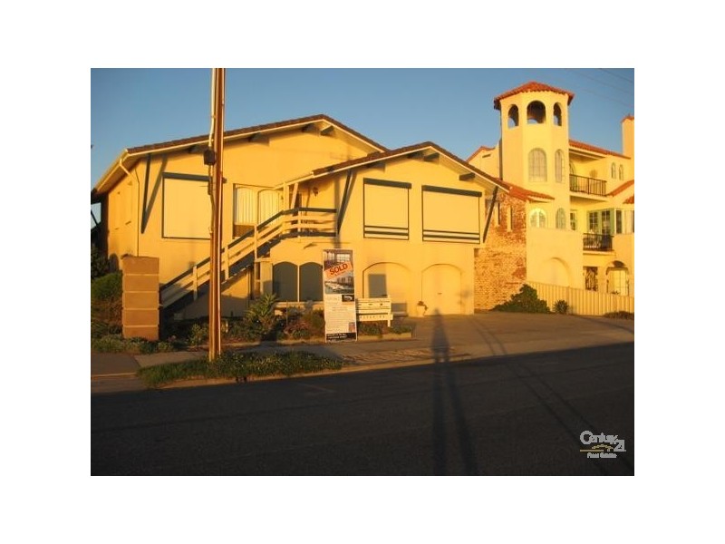 1 / 35 NORTH ESPLANADE, Glenelg North SA 5045