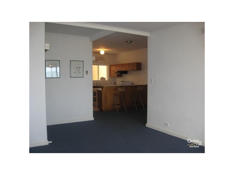 1 / 35 NORTH ESPLANADE, Glenelg North SA 5045