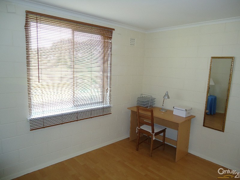 6/21 Laught Avenue, Black Forest SA 5035