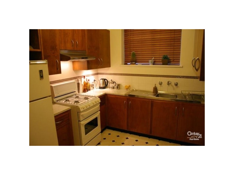 2 / 50-51 ADELPHI CRESCENT, Glenelg North SA 5045