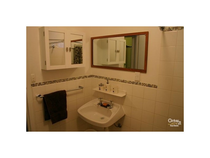 2 / 50-51 ADELPHI CRESCENT, Glenelg North SA 5045