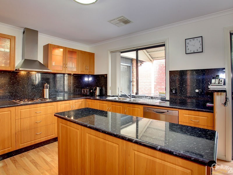 17 Harbour Street, Sheidow Park SA 5158