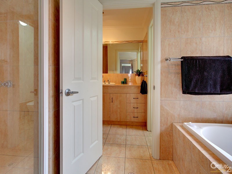 17 Harbour Street, Sheidow Park SA 5158