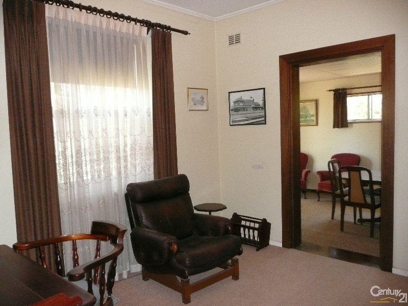 2 Gore Street, Oaklands Park SA 5046