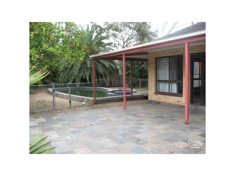 1 TOD STREET, Glenelg North SA 5045