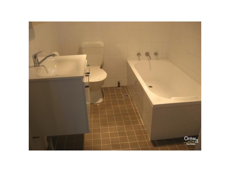 5 / 9-11 ROSE STREET, Glenelg SA 5045
