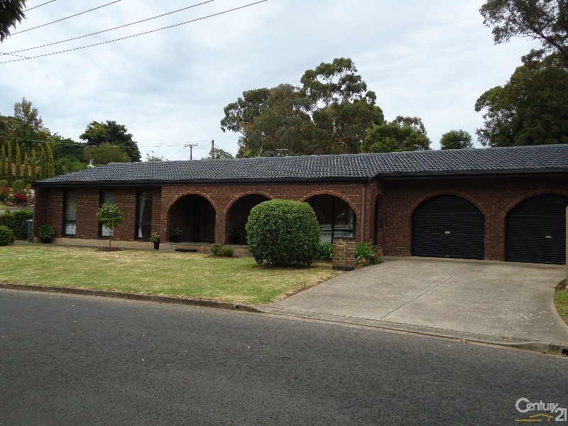 12 Larkdale Crescent, O’halloran Hill SA 5158