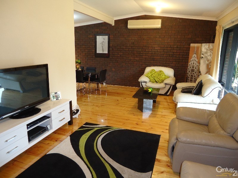 12 Larkdale Crescent, O’halloran Hill SA 5158