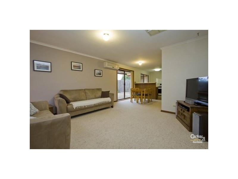 1 / 4 JOHNSTONE ROAD, Glengowrie SA 5044